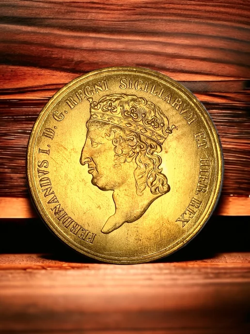 Монета Итальянские Штаты 30 дукатов 1818 года Золочение, вариант