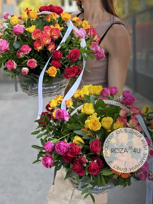 ROZA4U Букет живых цветов из 15 кустовых и пионовидных роз, фиолетовый