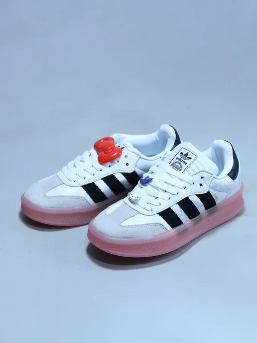 adidas gazelle silver green womens adidas Sambae Hello Kitty Shoe White/Black